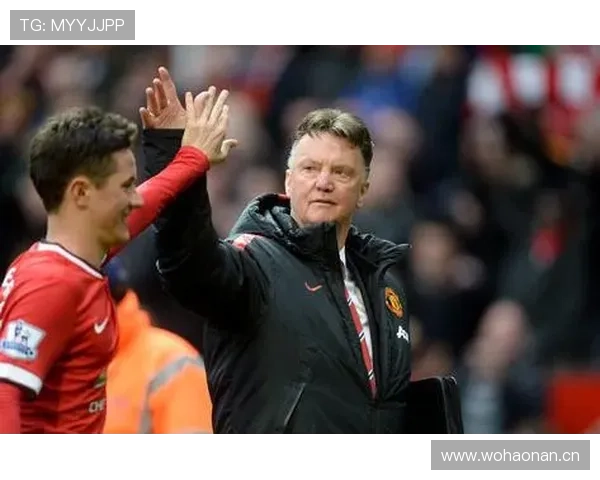 范加尔执教轨迹与战术影响：从阿贾克斯到曼联